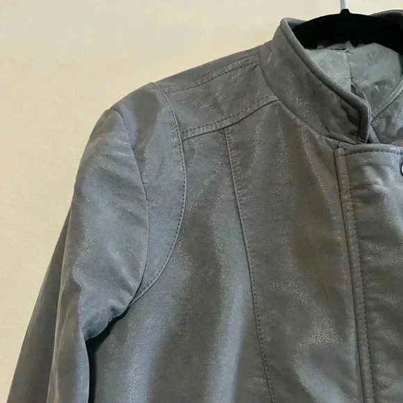 FREE PEOPLE COOL & CLEAN VEGAN LEATHER FITTED MOTO JACKET - SZ UNKNOWN - Picture 3 of 15